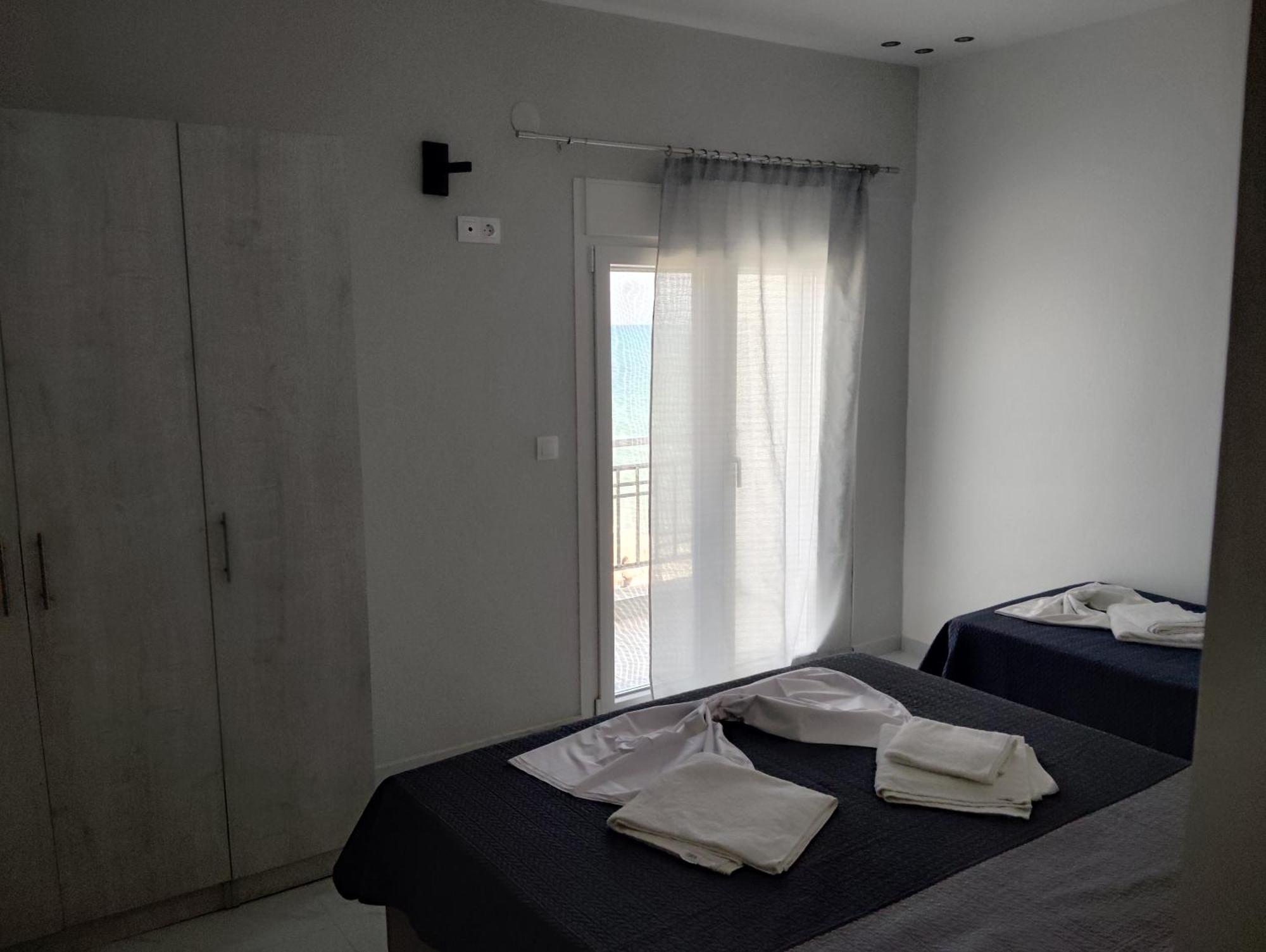 Gold Sand Apartments Паралия-Катерини Экстерьер фото